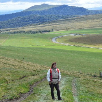 Die Mittelspitz von der Rosteige auf dem Puy de Mareith 15